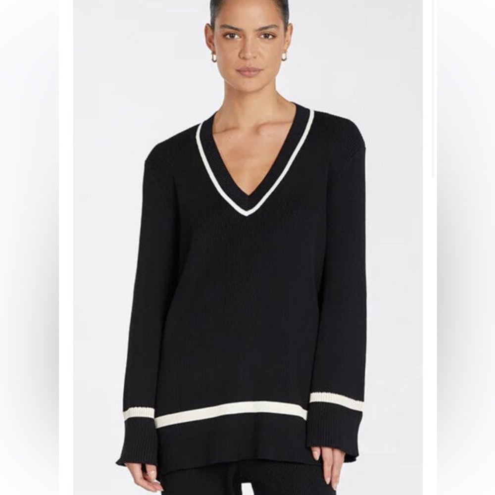 DISSH Black and Cream V-Neck Sweater